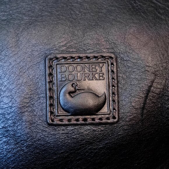 Dooney & Bourke Black Pebbled Leather Florentine Satchel a CLASSIC handbag - Picture 7 of 12